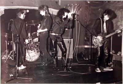 enry Paul ,Sonny Slowdown, G.I.Jill, Stiv Bators & Johnny Thunders @New Moon - Paris Pigalle - 87